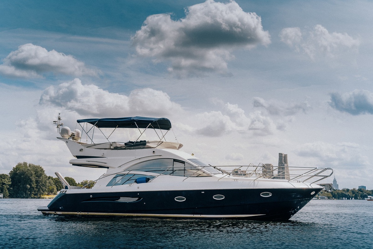 Galeon 440